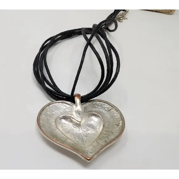 Silver Tone Layered Heart Necklace Earrings Set Multi-Strand Clip On Boho - Picture 13 of 13